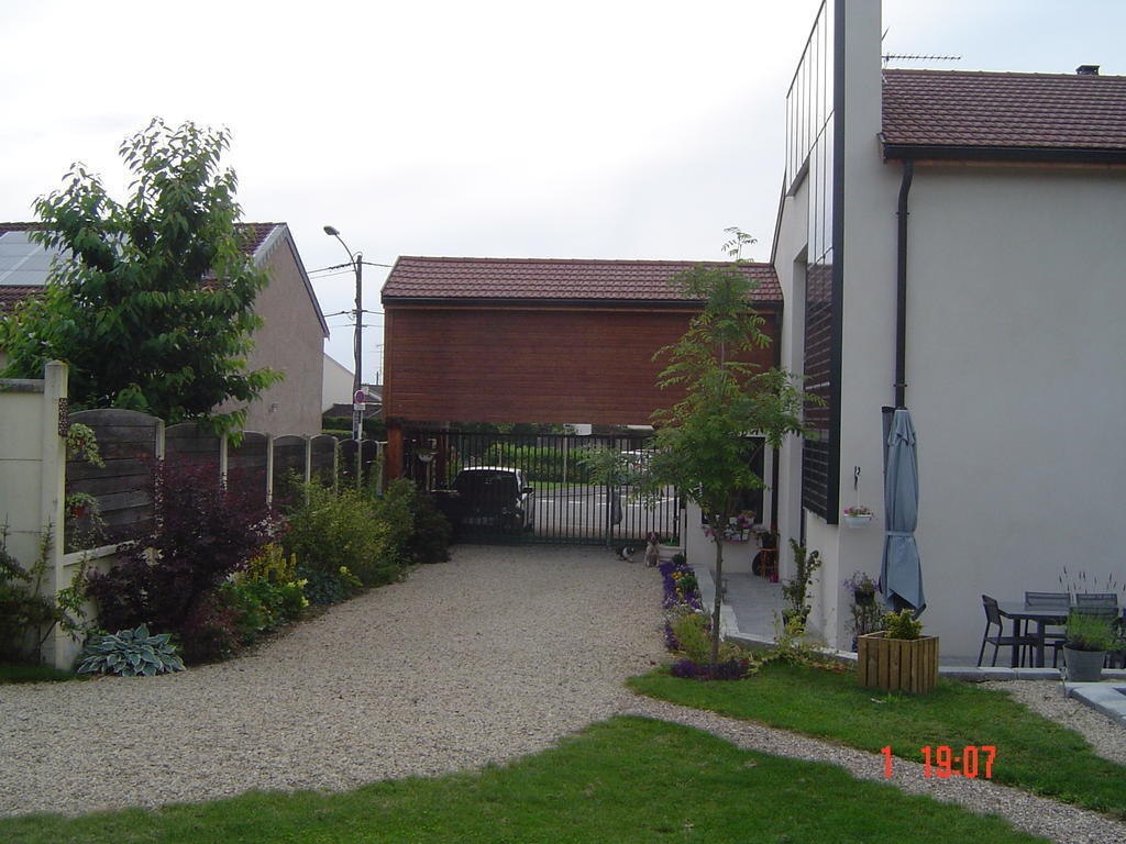 Aux Plumes De Grigy Bed & Breakfast Мец Екстериор снимка